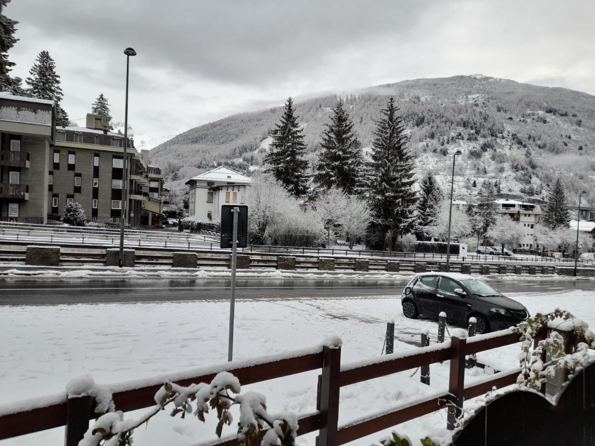 Einaudi 9 Leilighet Bardonecchia Eksteriør bilde